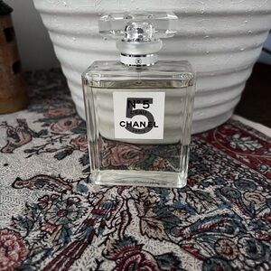 CHANEL No. 5 L'Eau 100 ml Almost full